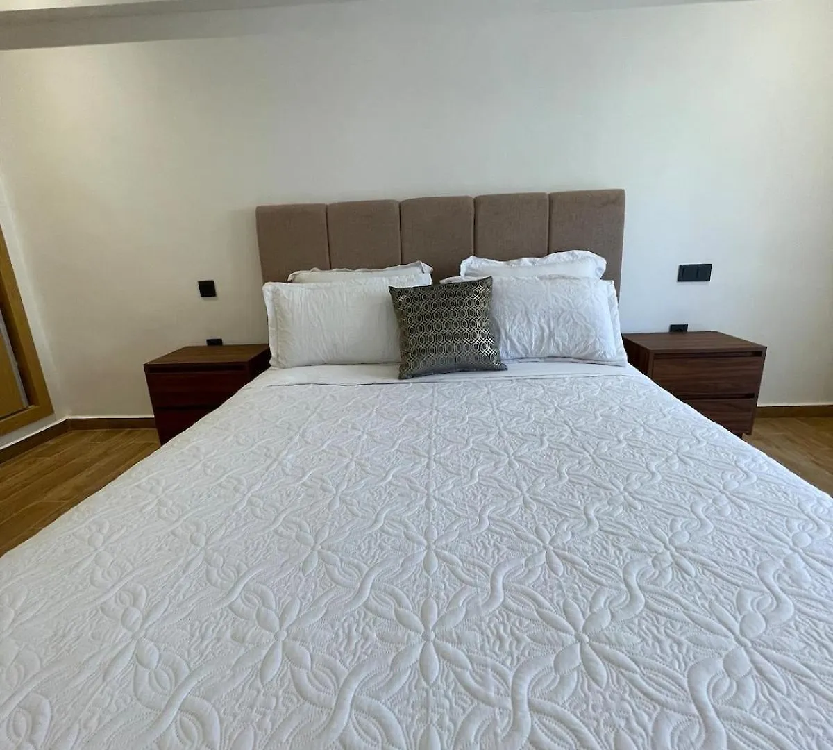 Palmeraie Appart B7 - Luxury & Pool Marrakesh Apartment
